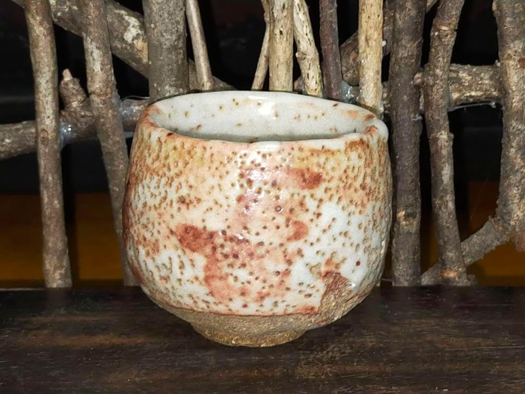 ♥美濃焼　鉄釉　ぐい呑み　ぐい飲み　骨董　古玩 ♥美濃焼 鉄釉 ぐい呑み ぐい飲み 骨董 古玩 楽天市場】美濃焼